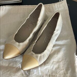 AGL Cream and Tan Textured Flats